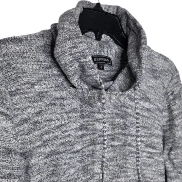 Express Pullover Sweater - Picture 2 of 5